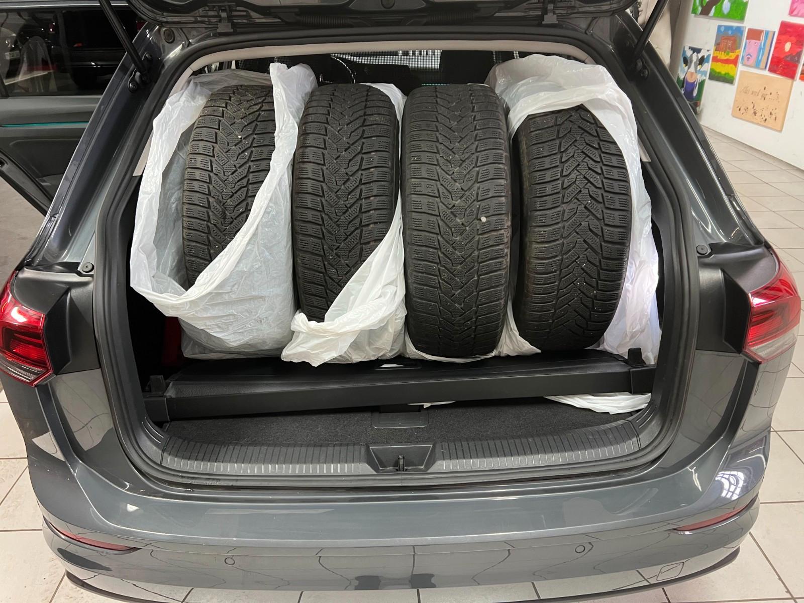 Volkswagen Golf VIII Variant Life, миниатюра 11