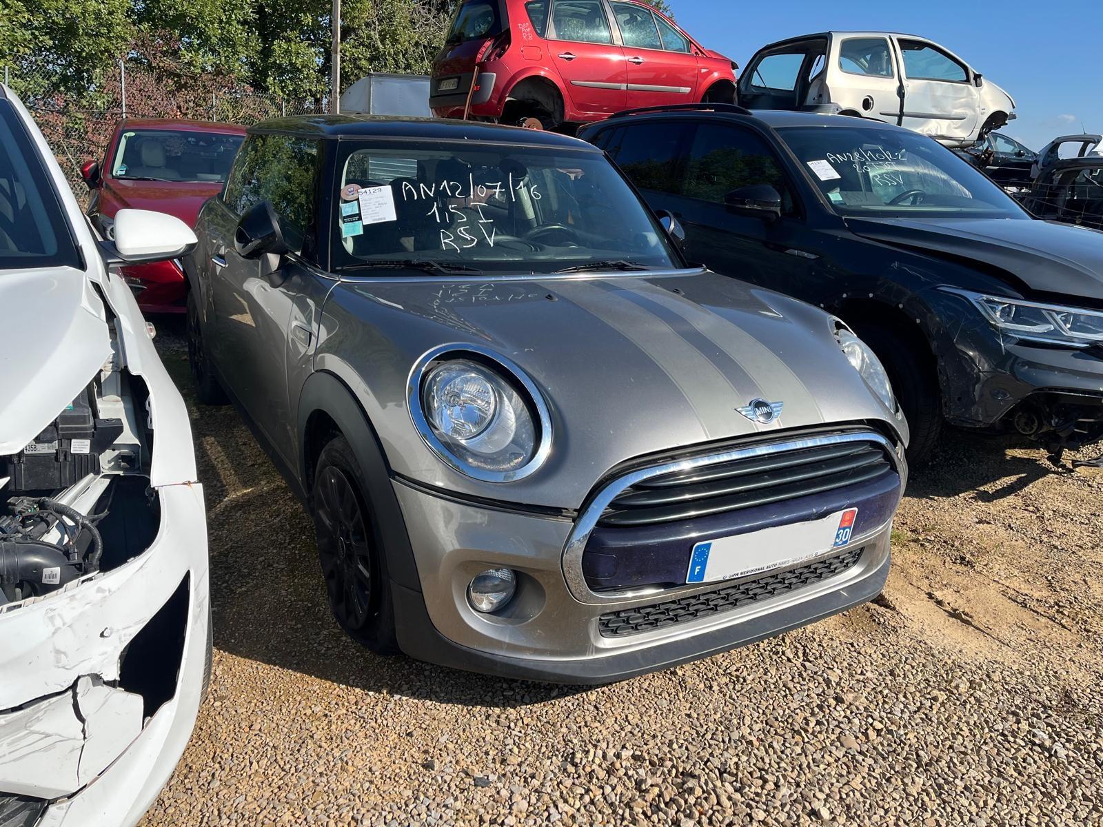 MINI Cooper 1.5i 136 Marylebone / ED813