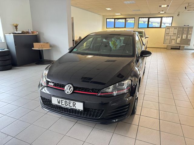 Volkswagen Golf VII Lim. GTI Performance BMT