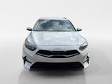 Kia Ceed _SW 1.5T 140 VIS KOMF+ (NA Vision - Kia: Allradantrieb