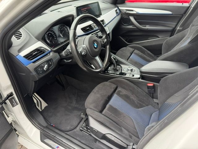 Fahrzeugabbildung BMW X2 M35 i xDrive HUD LED NAV