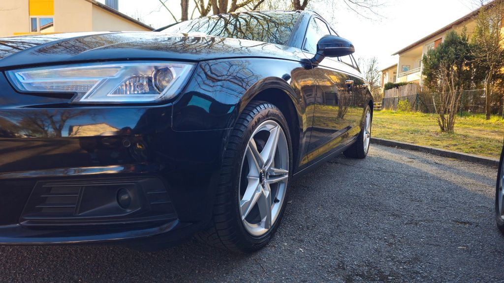 Image of Audi A4
