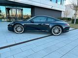 Porsche 991 Carrera 4 Coupé Carrera - Porsche 991: Schwarz, Schiebedach