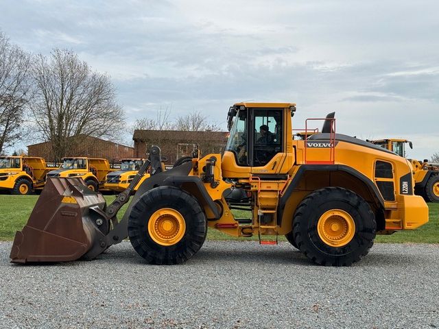 Volvo L 220 H