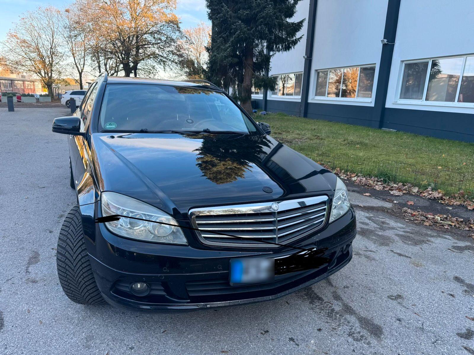 Mercedes-Benz C180, 2009