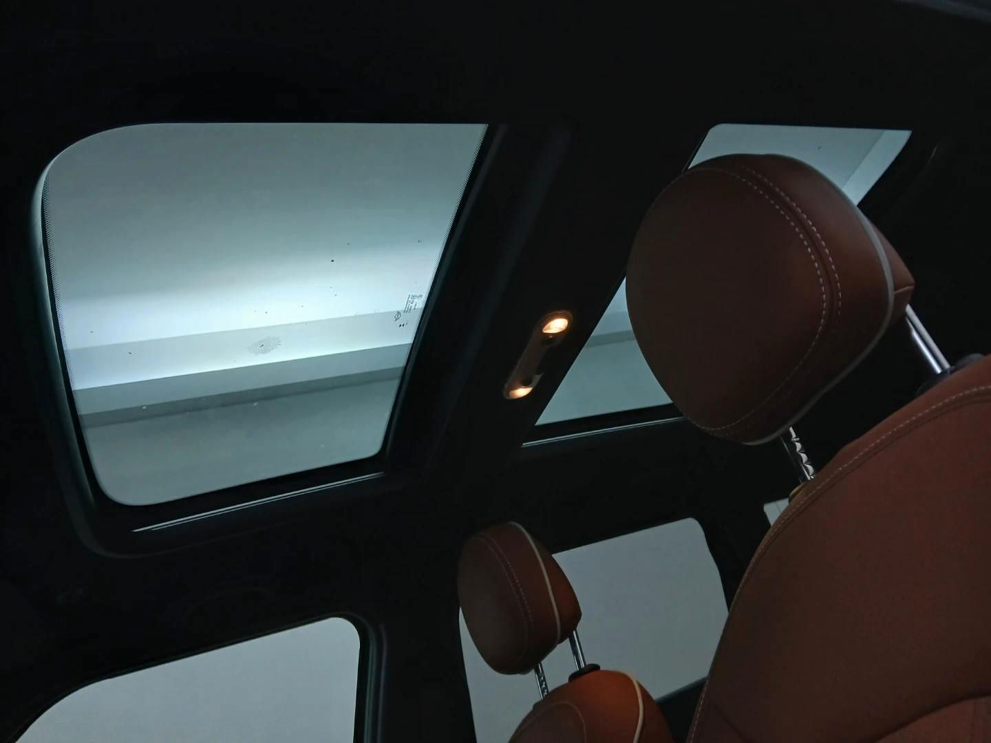 Fahrzeugabbildung MINI Clubman JCW Trim All4 Pano Leder HuD Ambiente