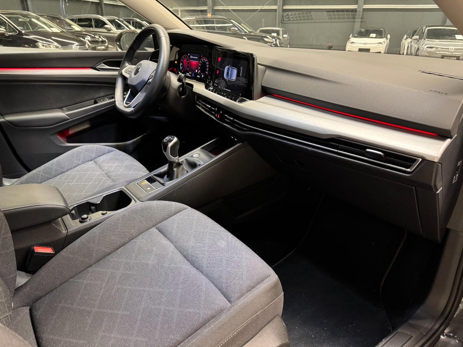 Volkswagen Golf VIII 1.5 TSI LIFE*SHZ*LED+*AMBIENTE*NAVI*, миниатюра 20