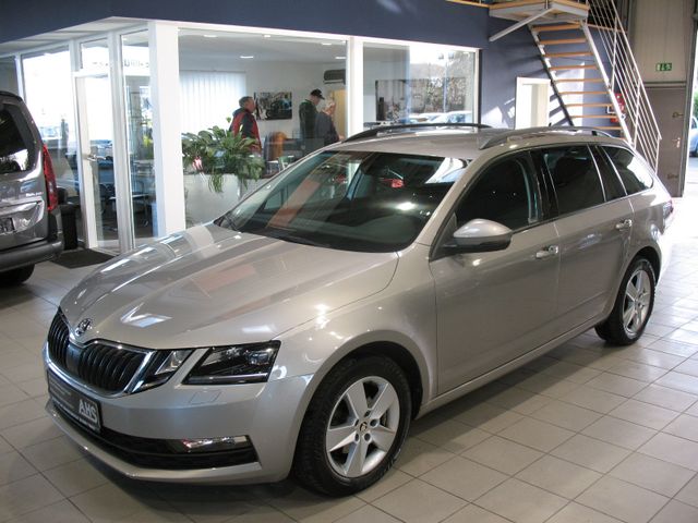 Skoda Octavia Combi 1.6 TDI Ambition *LED*NAVI*