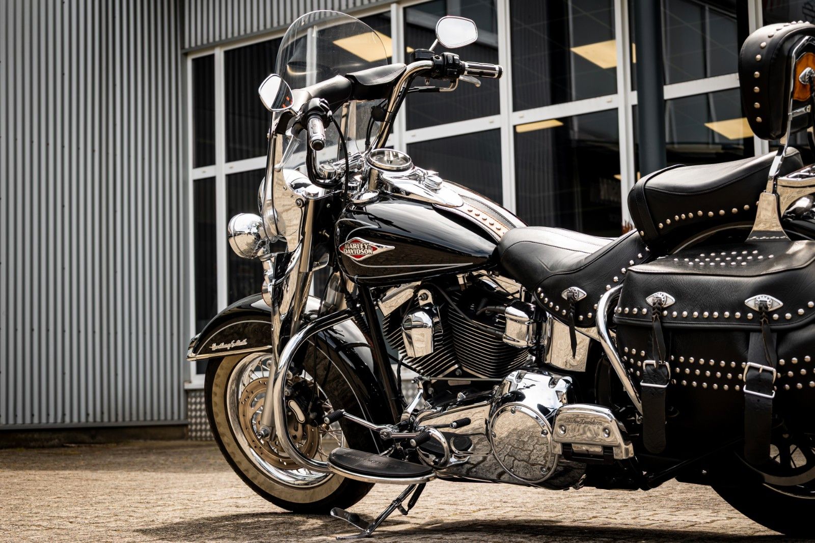 Fahrzeugabbildung Harley-Davidson Heritage Classic FLSTC 96cui - Remus -