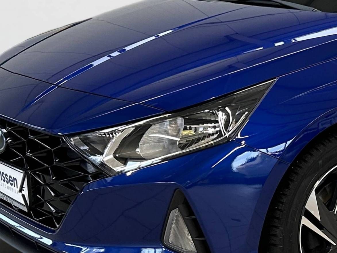 Fahrzeugabbildung Hyundai i20  Intro Edition Dach-Lackierung