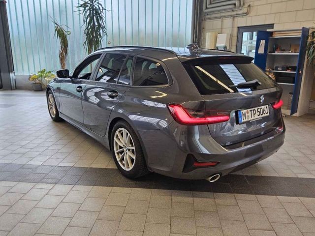 BMW 320d Touring Modell M Sport Individual *1.Hand*