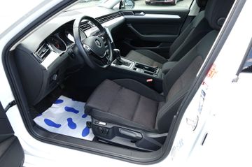 Volkswagen Passat Variant - 7