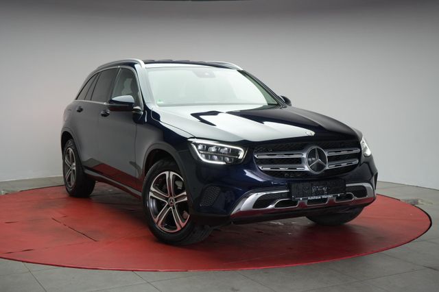 Mercedes-Benz GLC 220 d 4Matic 9G- Tronic Navi/Distronic/Kamer