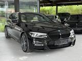 BMW 540 d xDrive M Sport.Pano-ACC-Spur-Kamera-Show - : Allradantrieb, Show