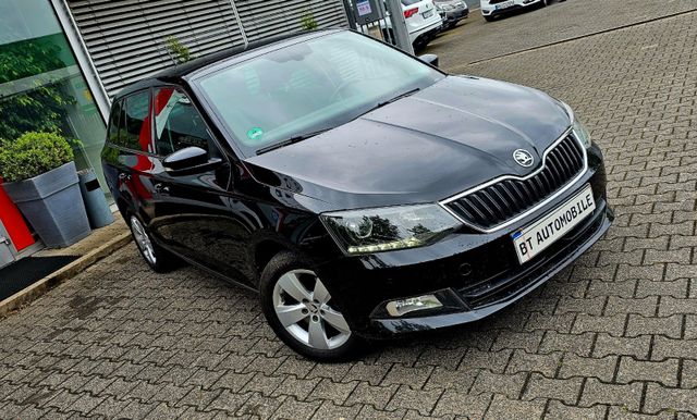 Skoda Fabia Combi SitzHeiz Tempo LM PDC Vo+Hi  Navi