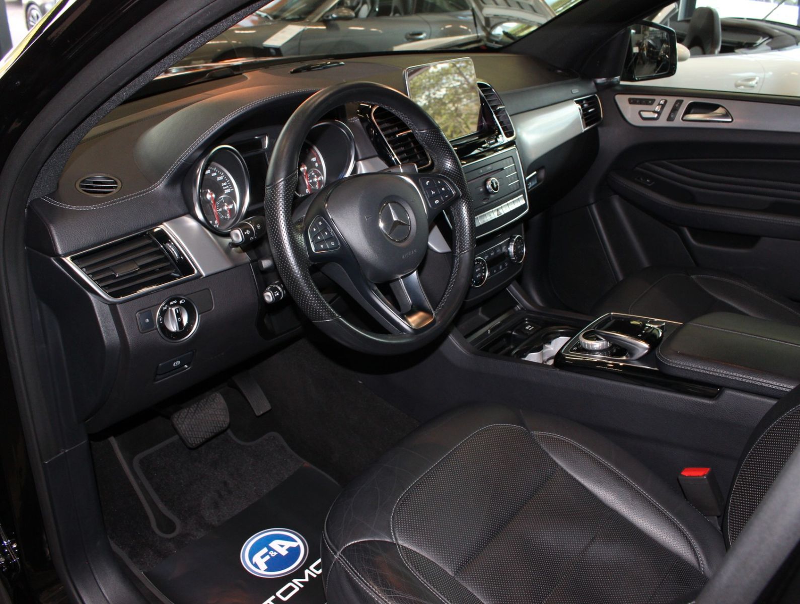 Fahrzeugabbildung Mercedes-Benz GLE 350d Coupe 4Matic AMG Line 1.Hand+Pano+VOLL