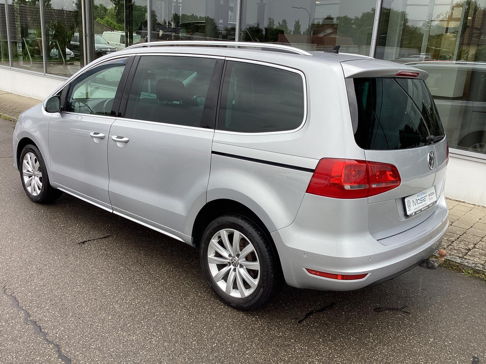 Volkswagen Sharan 2.0 TDI DSG Highline/Kamera/Pano/Navi/AHK