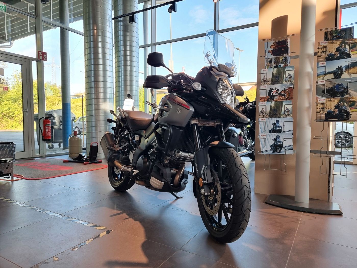 Fahrzeugabbildung Suzuki V-Strom DL 1000 Sturzbügel, sehr gepflegt