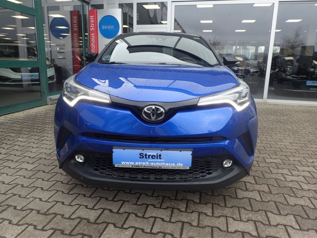 Fahrzeugabbildung Toyota C-HR 1.2T Style Selection AHK LED Allrad Totwink