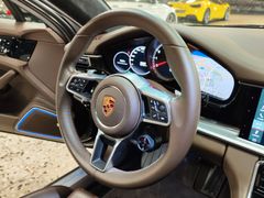 Fahrzeugabbildung Porsche Panamera Turbo ST (18'WG/CERAMIC/ SERVICE NEU!!