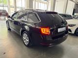 Skoda Octavia Combi 1.5 TGI DSG STYLE PANO LED ACC 1.H - Skoda Octavia: Style
