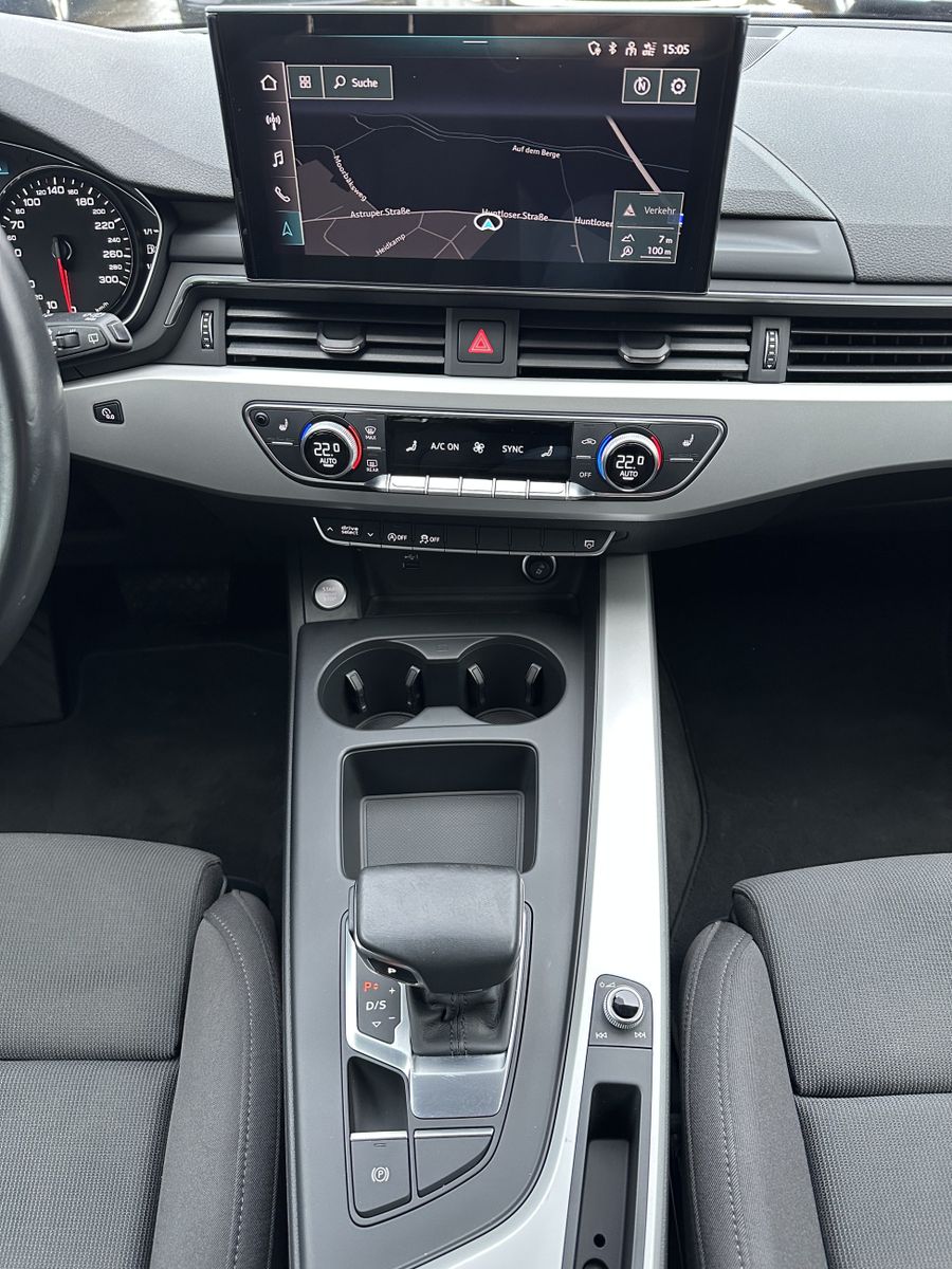Fahrzeugabbildung Audi A4 Avant 40 TFSI Advanced NAV+LED+STANDHEIZUNG