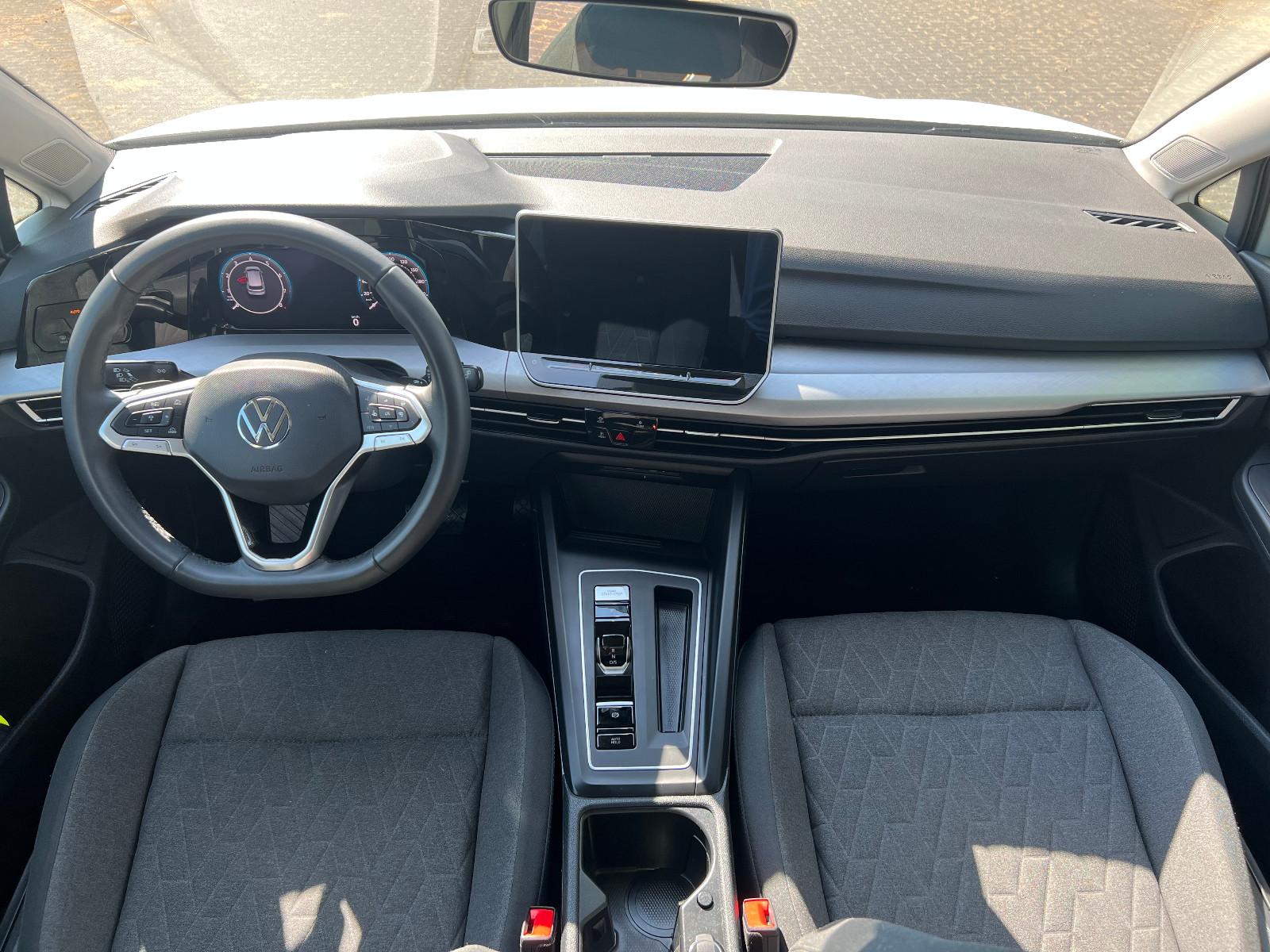 Volkswagen Golf VIII Lim. Life 1.5 eTSI DSG -NAVI -PDC -LED, миниатюра 20