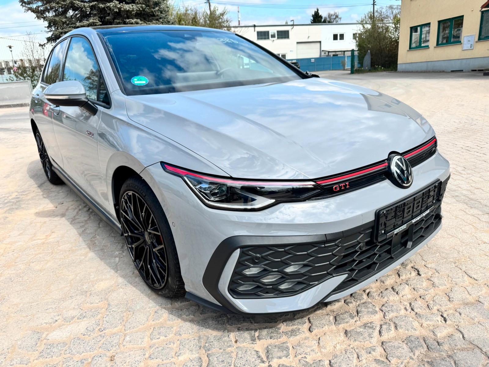 Volkswagen Golf VIII Lim. 2.0 TSI 195 kW GTI