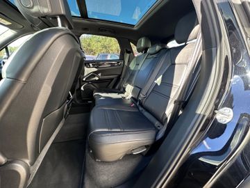 Porsche Cayenne - 8
