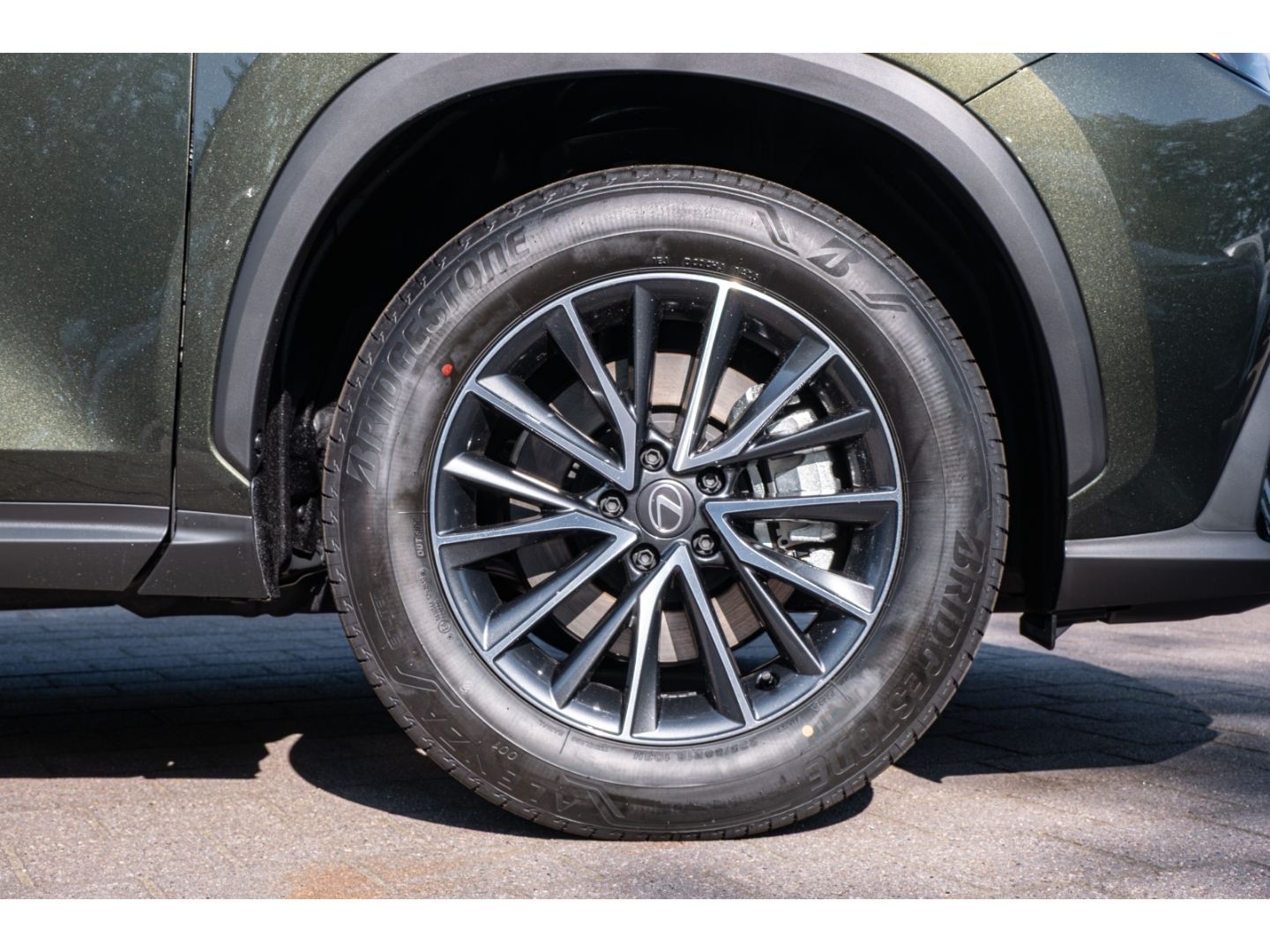 Lexus NX 450h - Bild 5