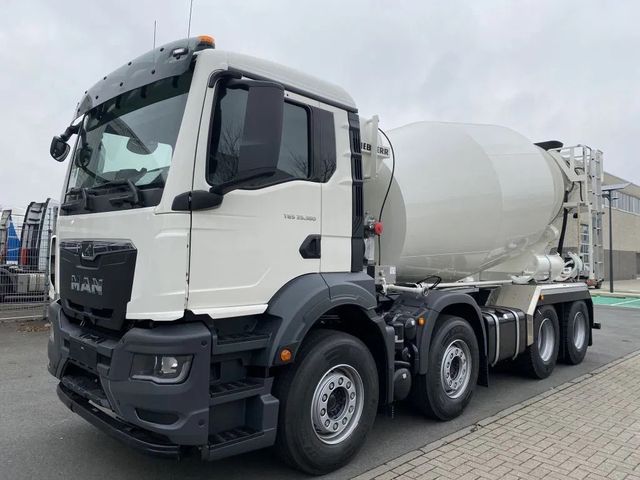 MAN TGS 35.360 8x4 BB | mixer 10 m3 | Liebherr | 37 