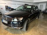 Volkswagen Touareg V6 TDI BMT/Start-St R-Line Executive - Volkswagen Touareg: Executive