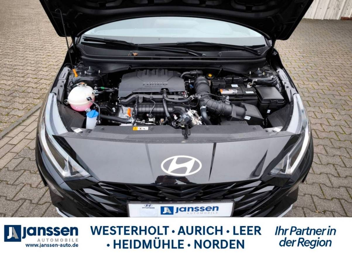 Fahrzeugabbildung Hyundai i20 Select Funktionspaket PDC Navi Rückfahrkamer
