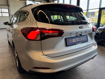 MYAUTOCENTER – Gebraucht- und Jahreswagen mit Werkstattservice in Pfaffenhofen Ford Focus *KEYLESS*TEMPO*SIHZ*LKHZ*NAVI*LED*