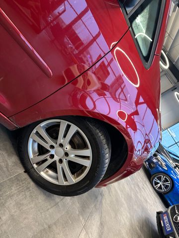 Volkswagen Touran Comfortline *Klima*TÜV NEU* 7 Sitzer*