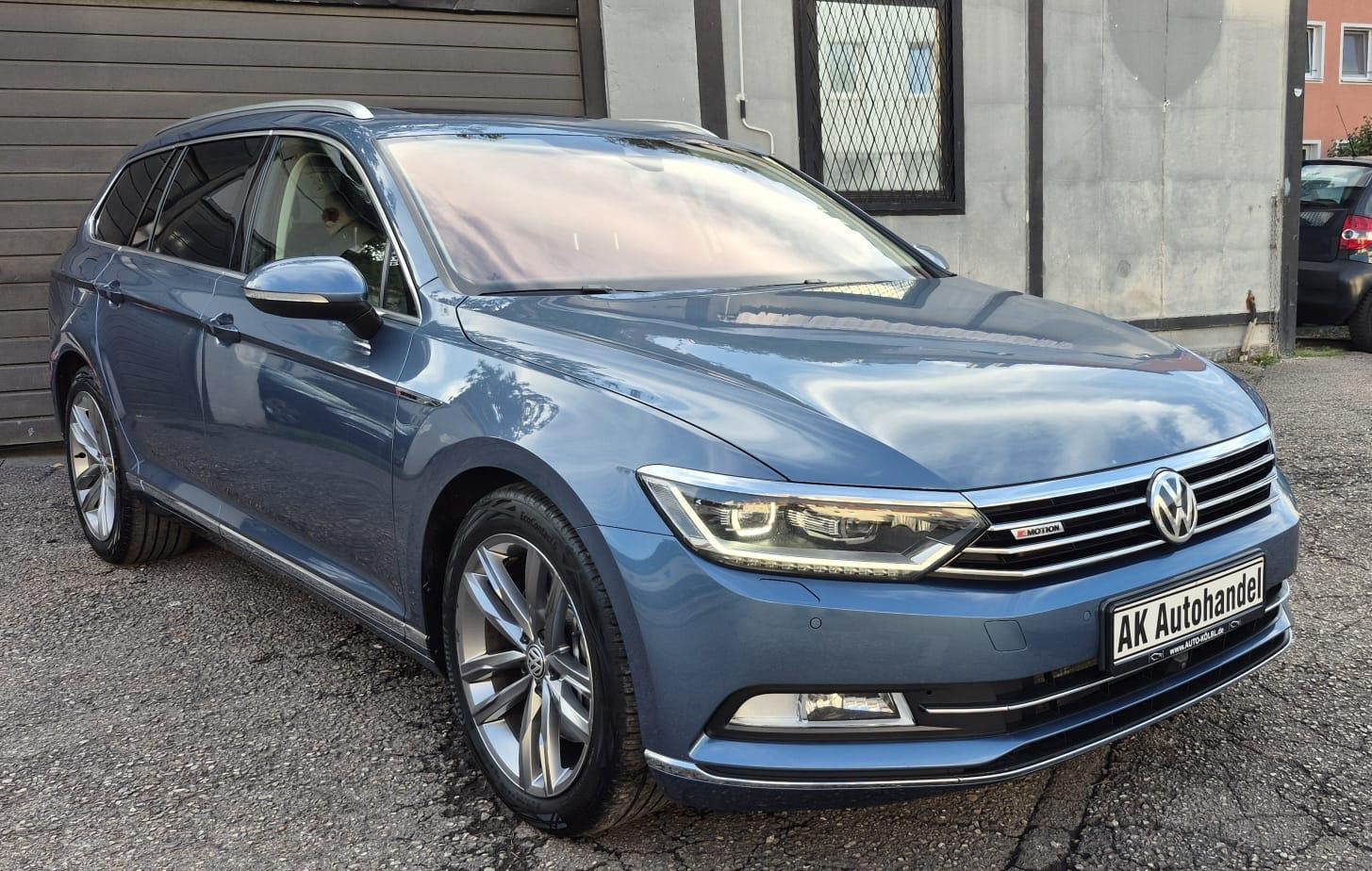 Volkswagen Passat Variant Highline 4Motion Pano LED ACC