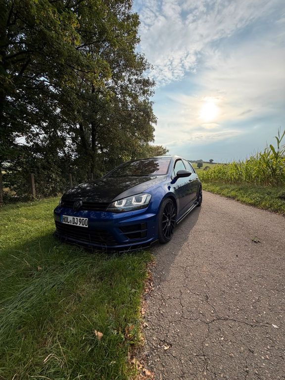 Image of Volkswagen Golf