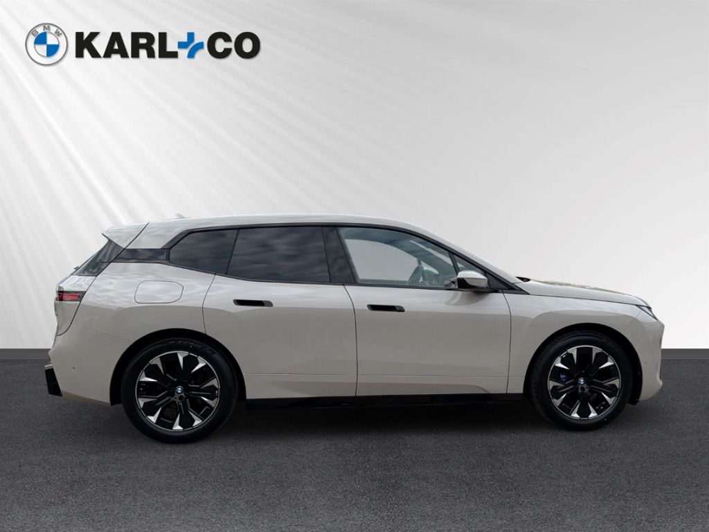 BMW iX - Bild 5