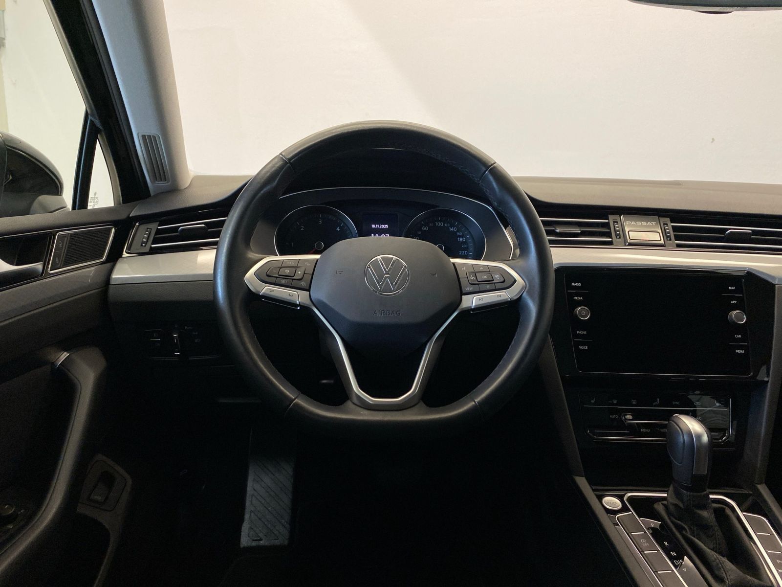 Volkswagen Passat - Bild 6