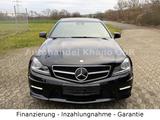 Mercedes-Benz C 63 AMG C Coupe C 63 AMG - Mercedes-Benz C 63 AMG: Schwarz
