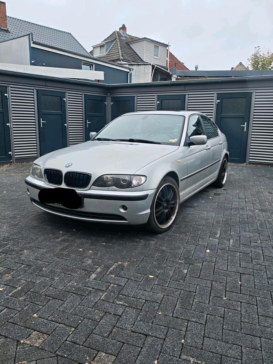 BMW 320