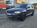 Volkswagen Touareg 3.2 V6 Tiptronic Standard - Volkswagen Touareg: Standard