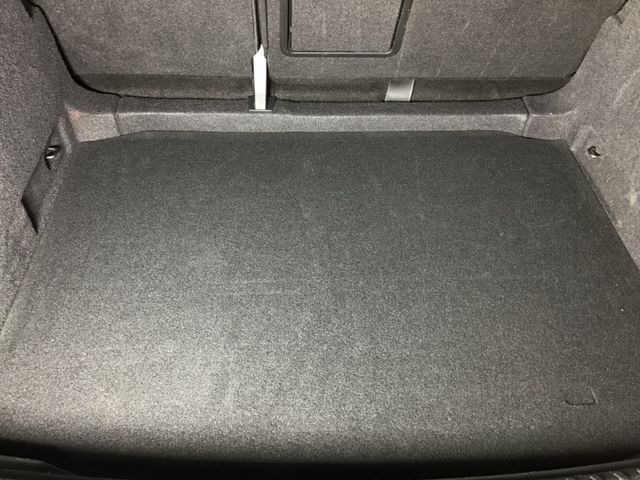Fahrzeugabbildung Skoda Karoq Tour 2.0 TDI DSG/4x4/AHK/Navi/Kamera/ACC