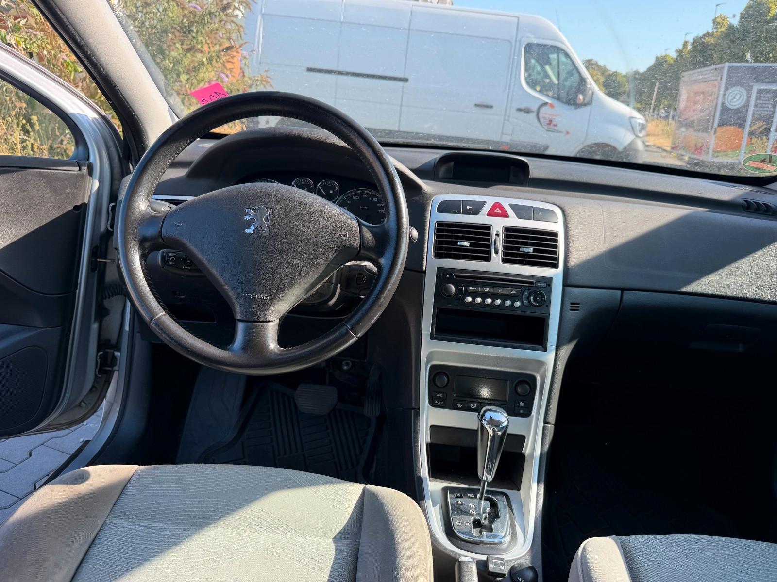 Peugeot 307 2006 — photo 11