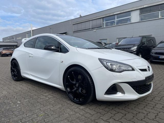 Opel ASTRA GTC OPC 2.0 6G SS