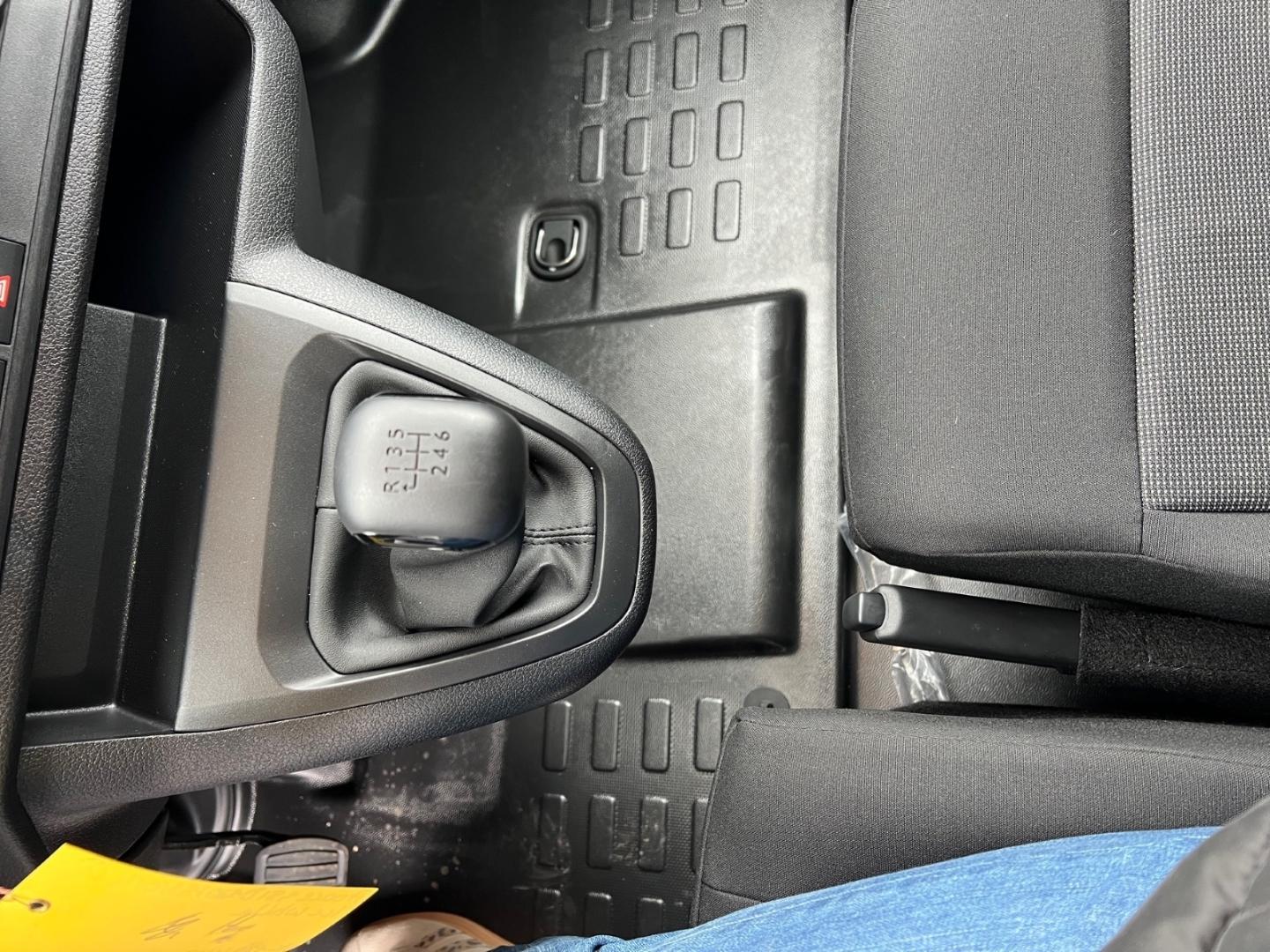 Toyota Proace 1,5L D Schaltgetriebe 120 PS Work L1