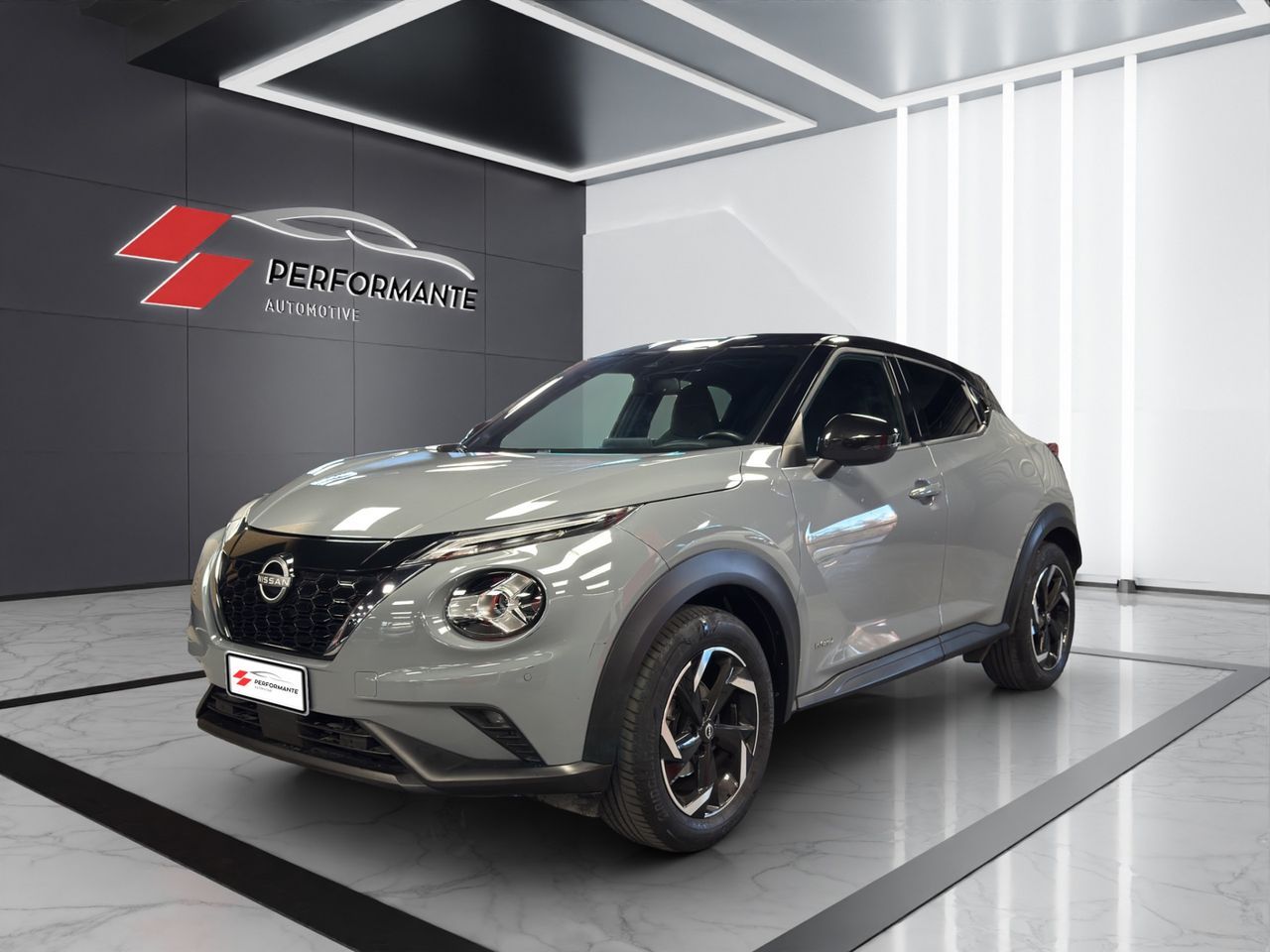 Nissan Juke 1.6 hev N-Connecta STUPENDA