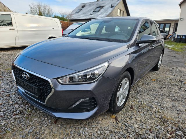 Hyundai i30 cw Select