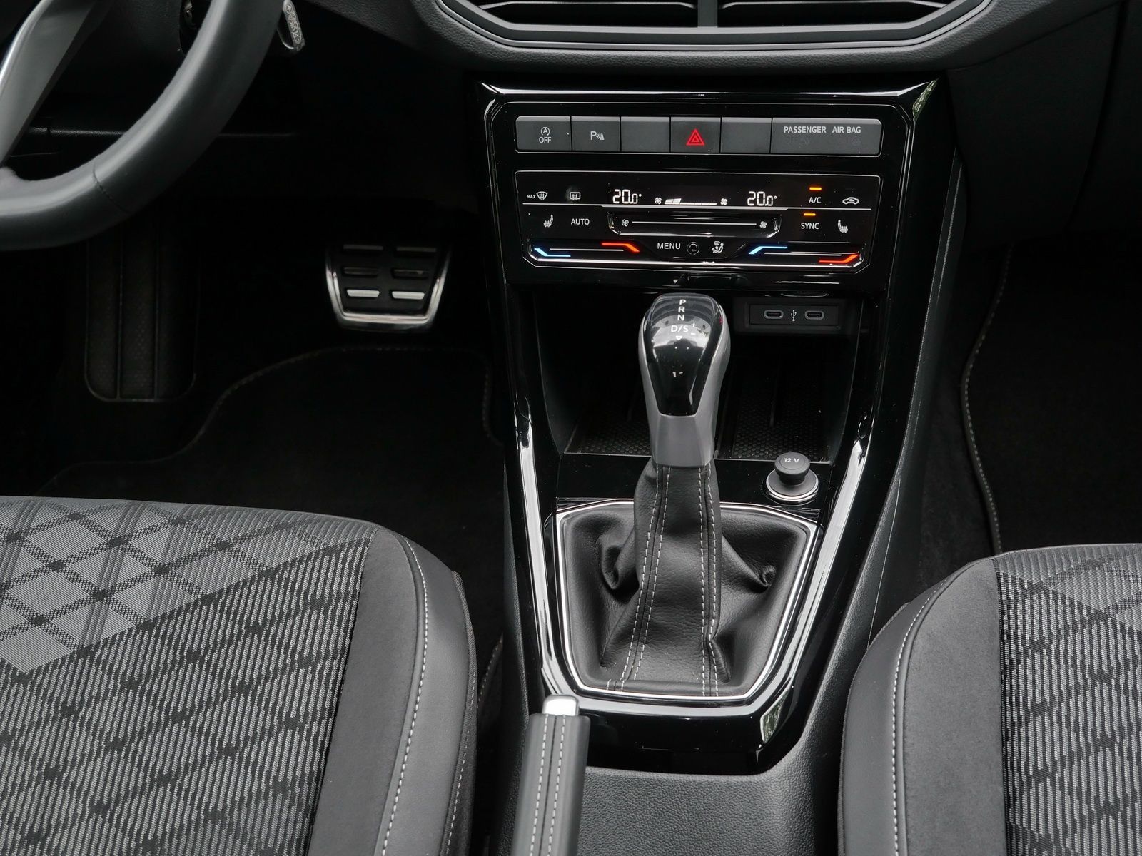 Volkswagen T-Cross - Bild 7