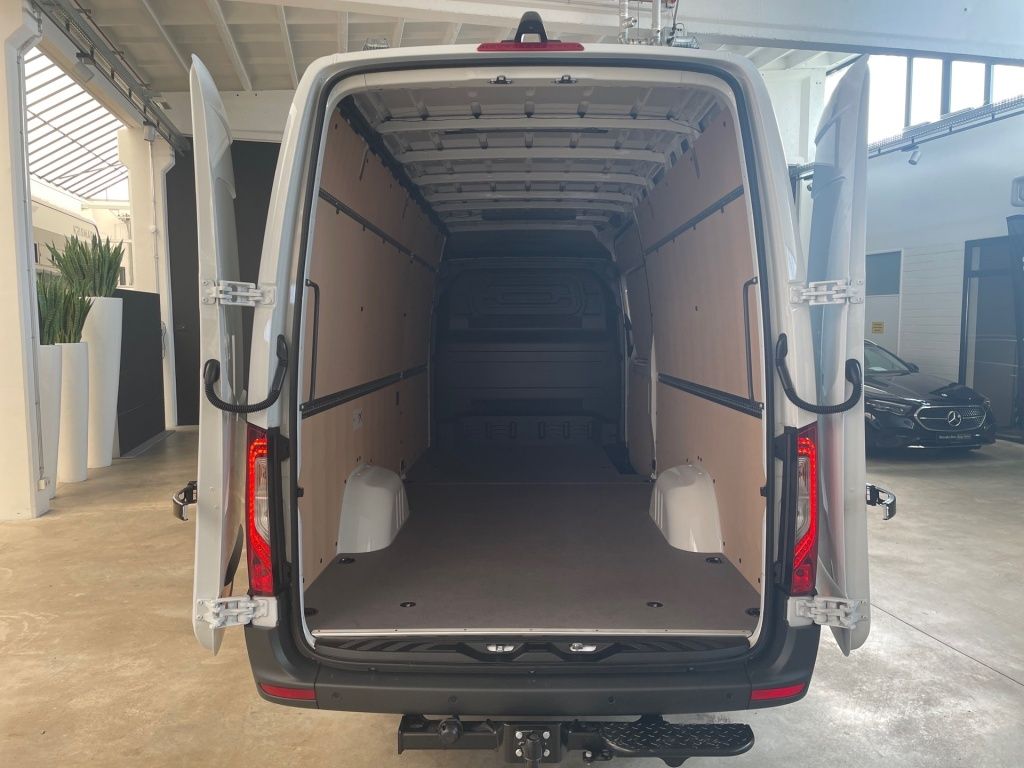 Fahrzeugabbildung Mercedes-Benz Sprinter 319 CDI Kasten PRO Hochdach Lang ACC